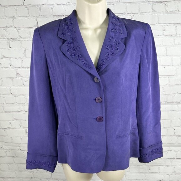 VTG Via Seta Suits Petites Purple 100% Silk Embroidered Three Button Blazer 4 - Picture 1 of 9
